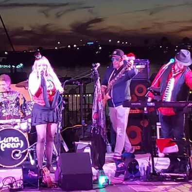 Luna Pearl - Central Florida Live